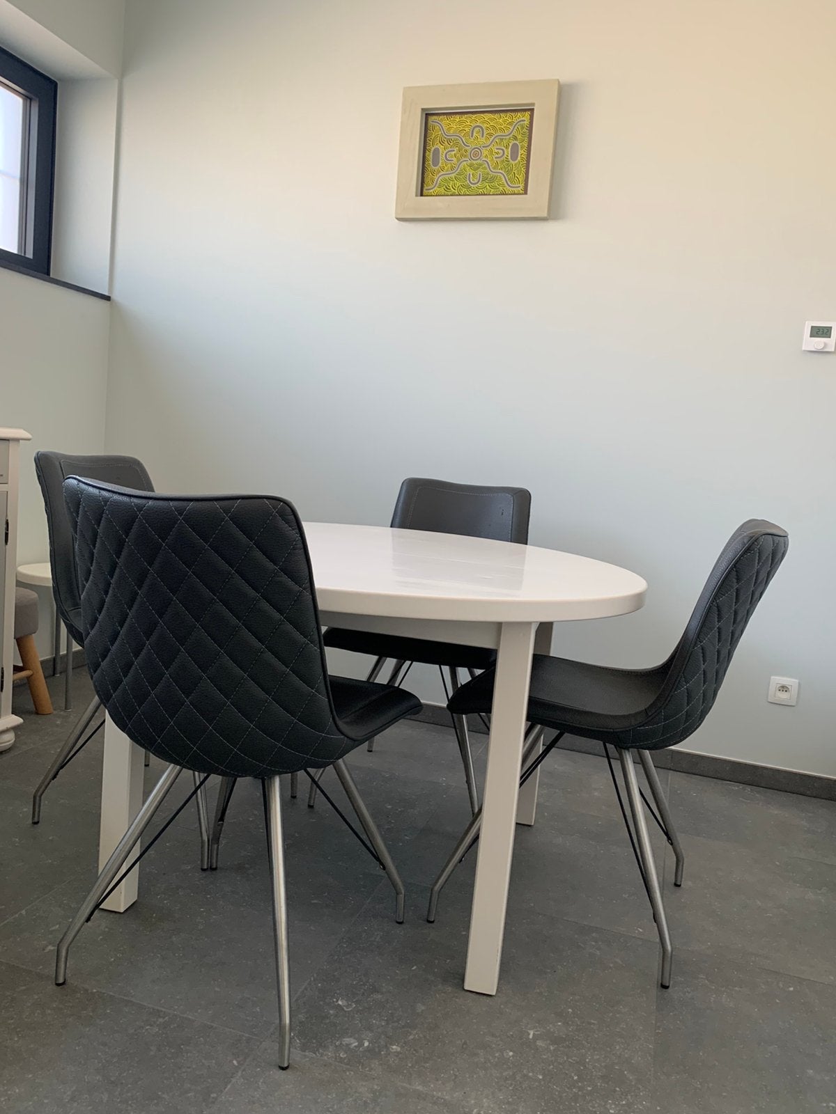 Set van 4 design stoelen (donkergrijs), Ophalen, Zo goed als nieuw