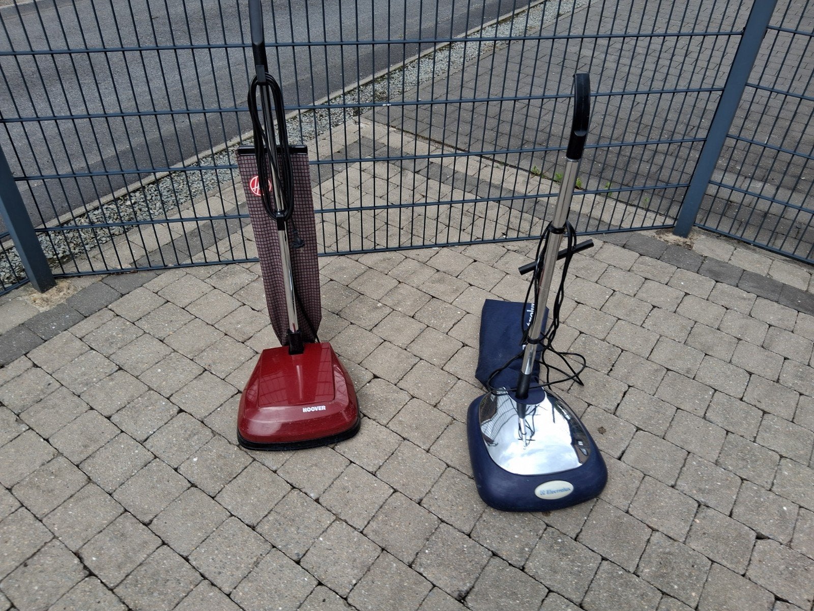 Schuurmachine&Boenmachine, Ophalen