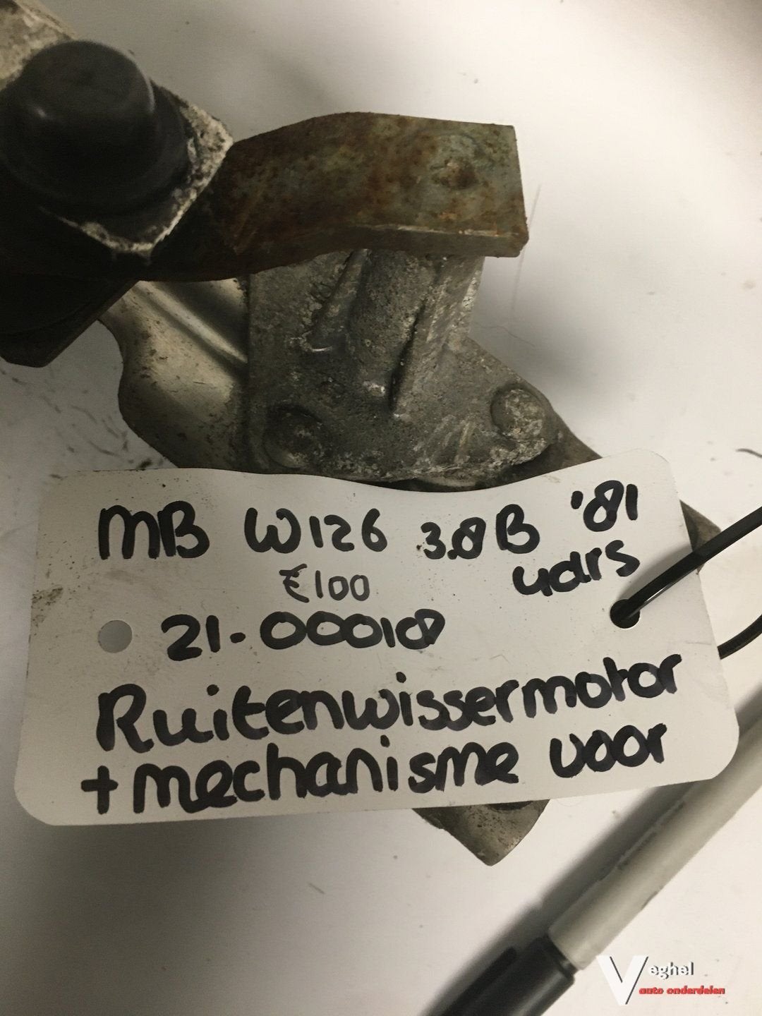 Mercedes W126 3.8 1981 Ruitenwissermechanisme met motor, -, Utilisé, -, -