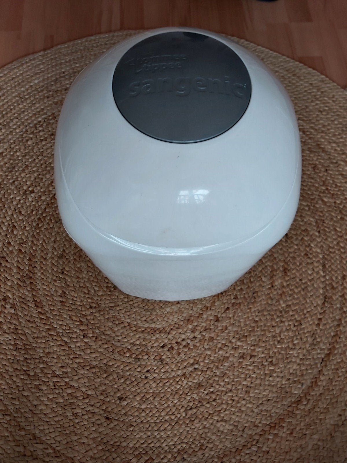 Luieremmer Tommee Tippee Sangenic, Ophalen, Luieremmer, Sangenic
