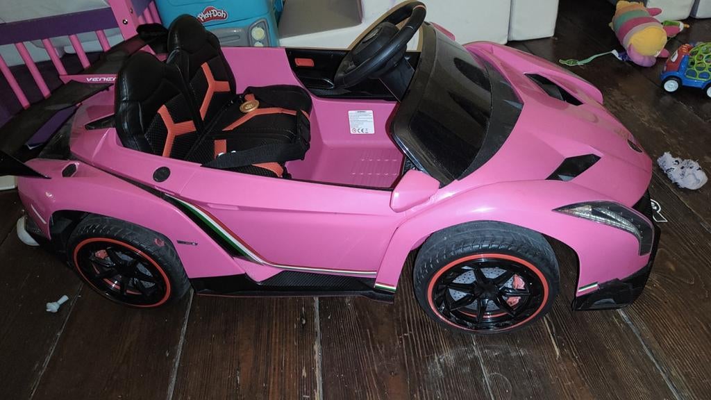 Voiture électrique enfant Lamborghini Veneno, Enfants & Bébés, Jouets | Extérieur | Véhicules à batterie