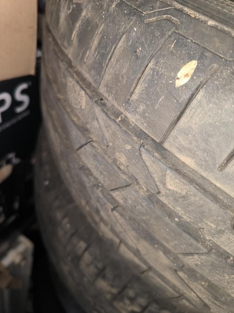 Pneu été hankook victus prime 3, Enlèvement