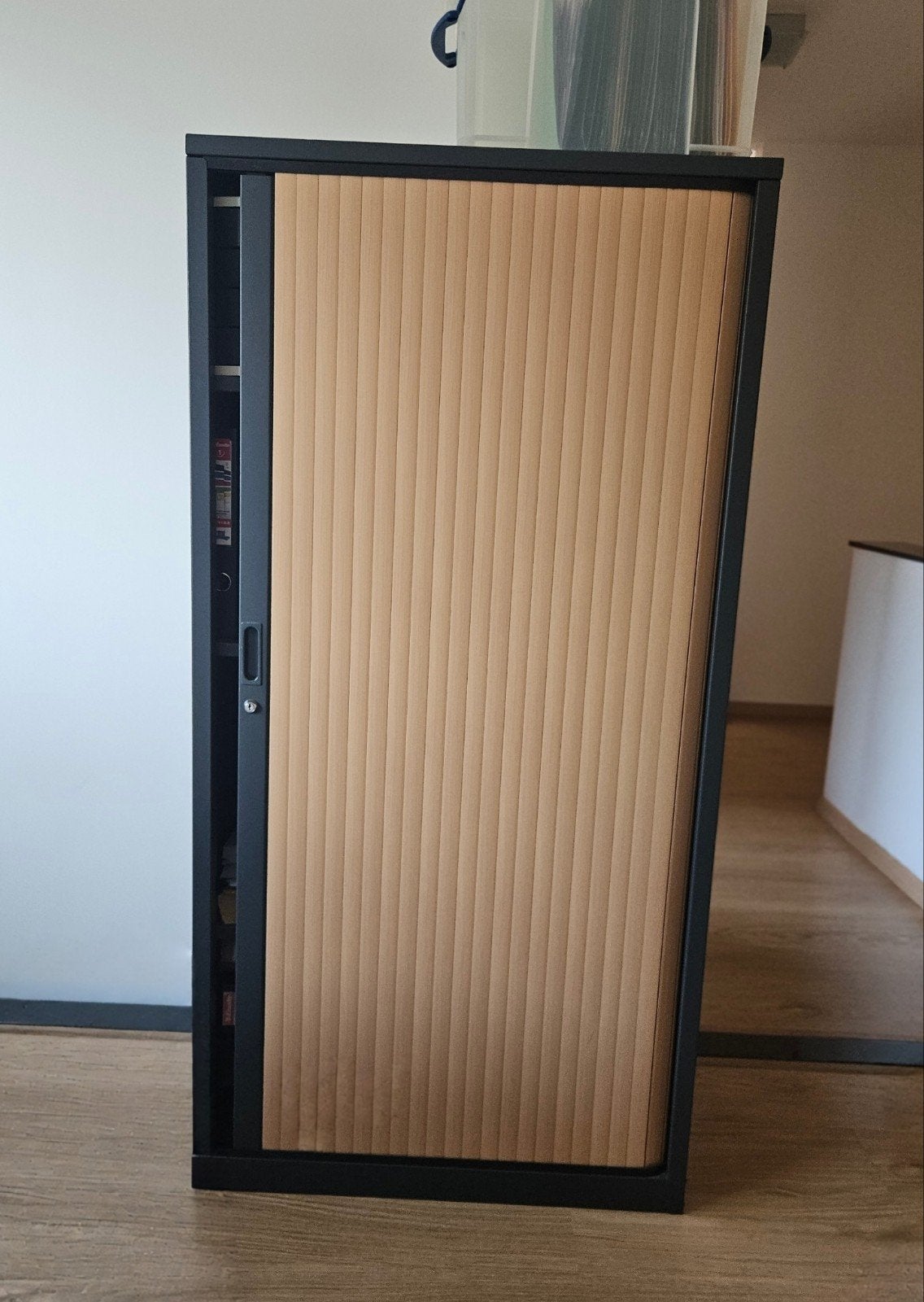 Armoire de bureau/classeur avec porte roulante 
180 x 80 cm, Enlèvement ou Envoi