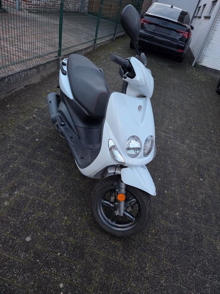 Yamaha neos klasse b, Ophalen