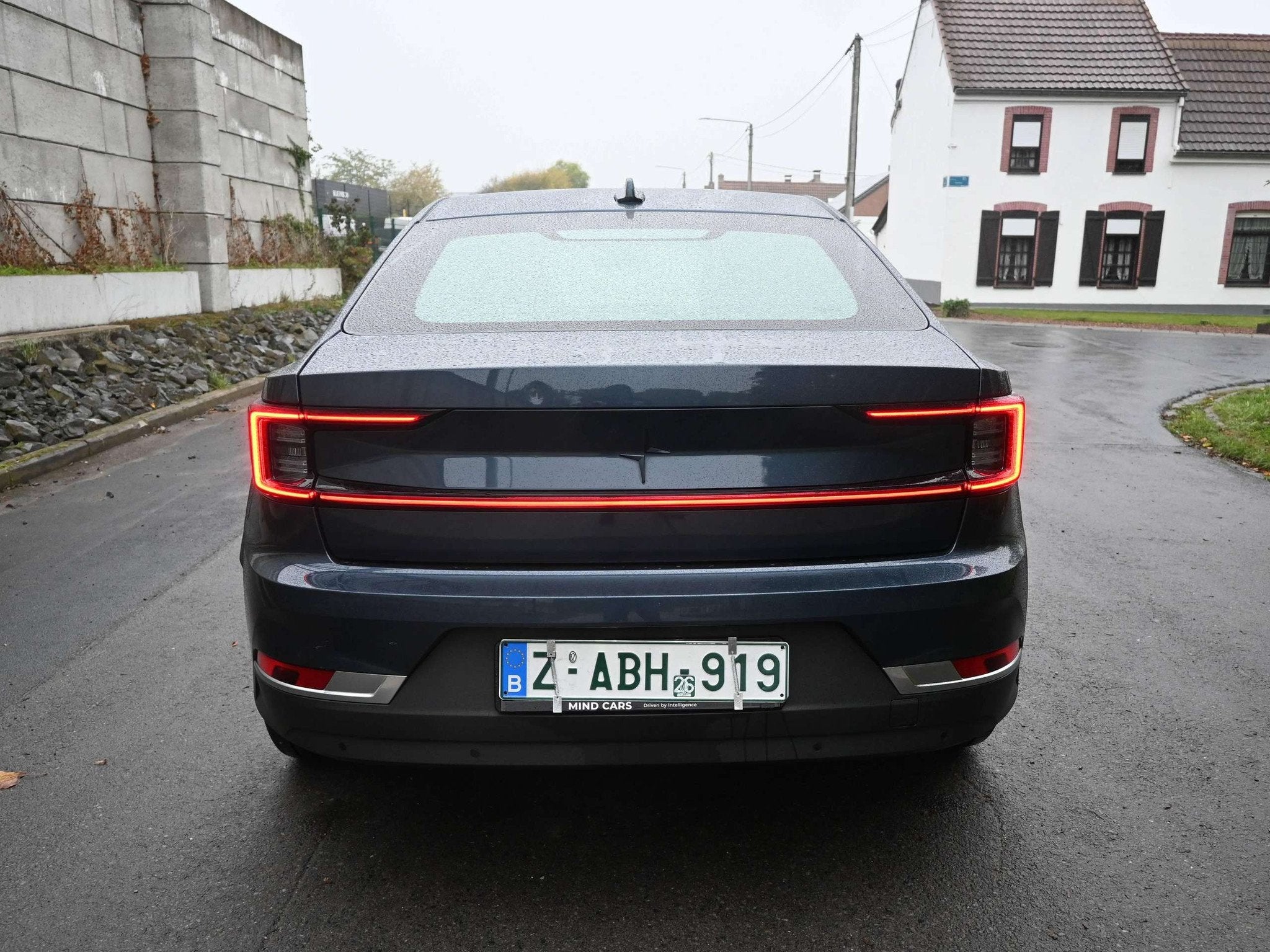 Polestar 2 SOH 98% ! Polestar 2 78 kWh Single Motor Long Ran, Auto's, Polestar 2, Stof, 2069 kg, https://public.car-pass.be/vhr/0c1ebb51-315e-4dde-822e-455096cdf115