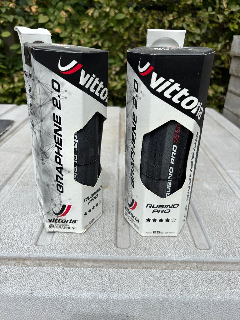 Vittoria koersfietsbanden, Vélos & Vélomoteurs, Vélos Pièces, Neuf, Caoutchouc, Enlèvement ou Envoi, Racefiets