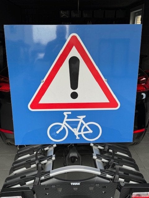 begeleiding verkeersbord voor fietsers, Ophalen, Zo goed als nieuw