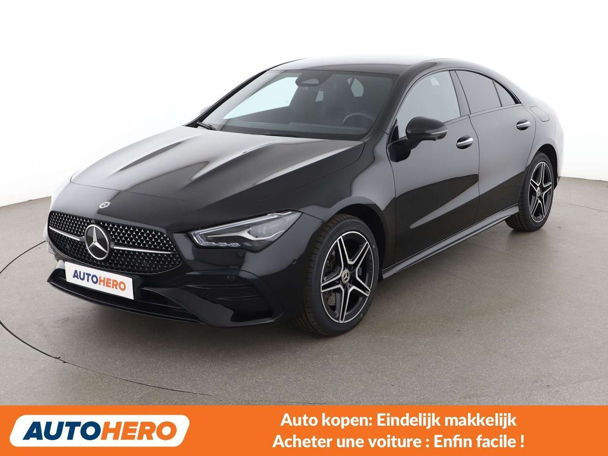 Mercedes-Benz CLA-Klasse 250 CLA 250e AMG Line (bj 2023), Auto's, Gebruikt, 19 g/km, Zwart, Automatische klimaatregeling