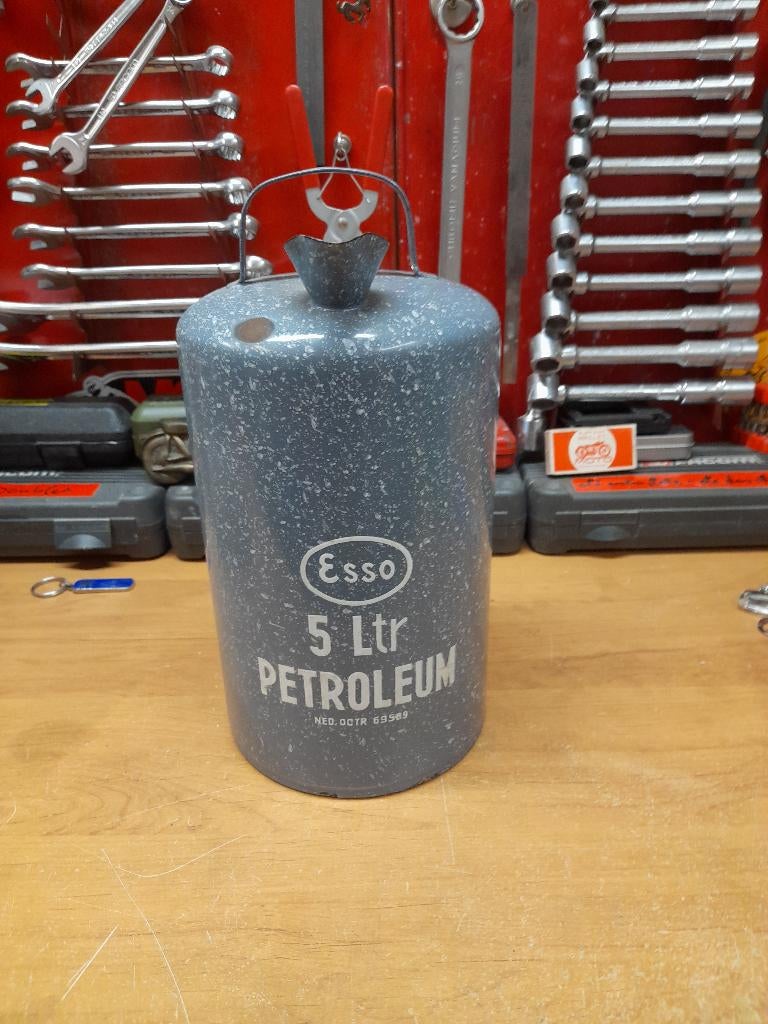 oud geëmailleerd Esso Petroleum 5 liter oliekan, Verzenden, Gebruikt, Overige typen