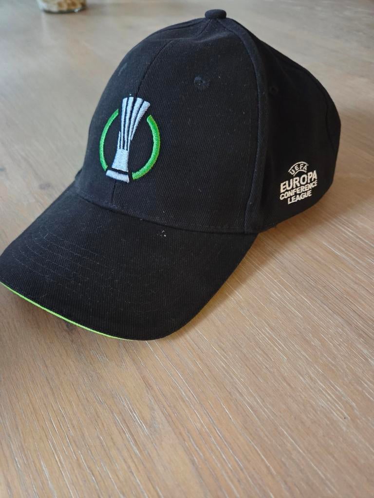 Petje Europa conference league, Kleding | Heren, Hoeden en Petten, Ophalen, Nieuw