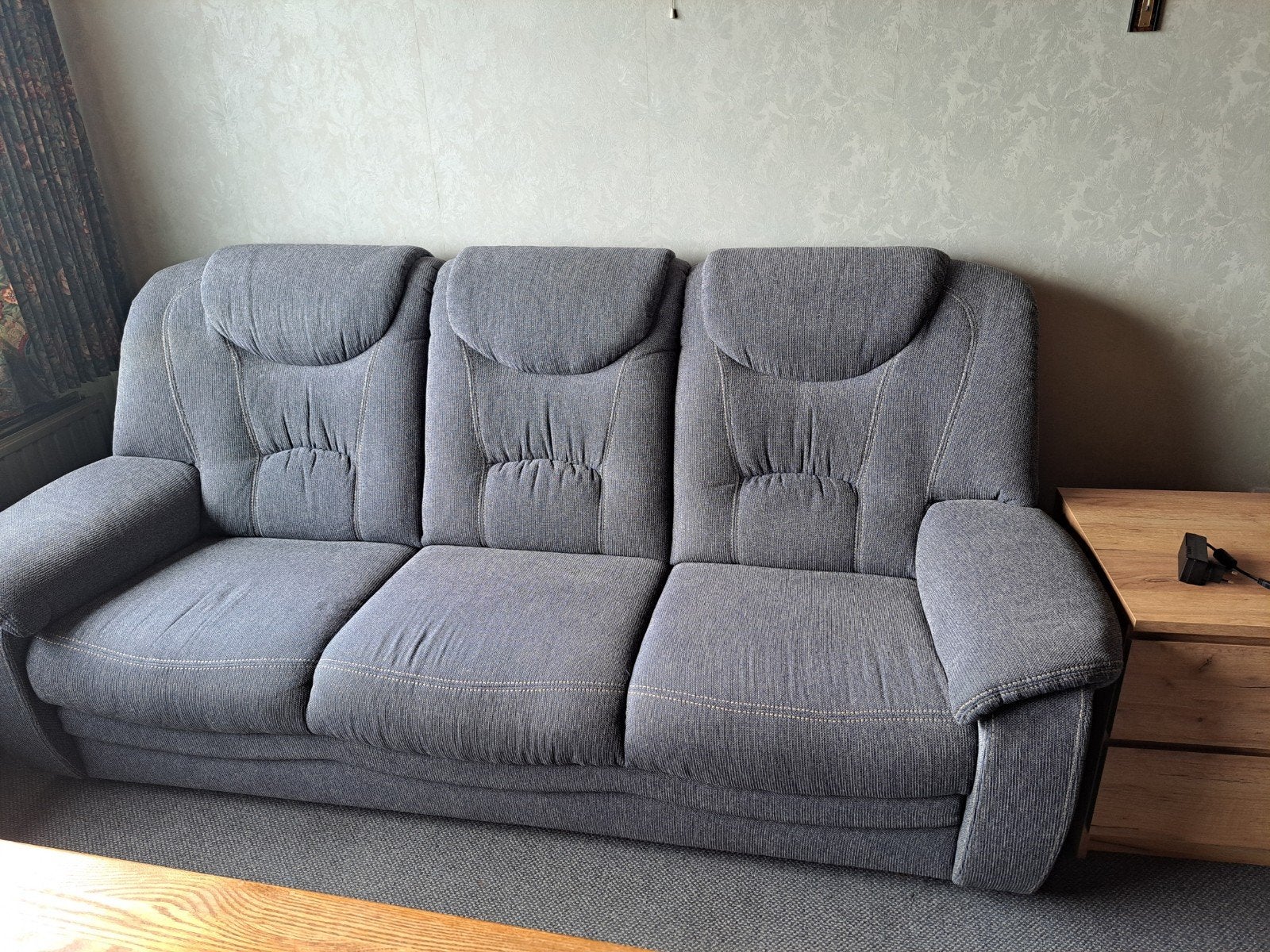 3 zit met bijhorende elektrische relax-zetel, Ophalen