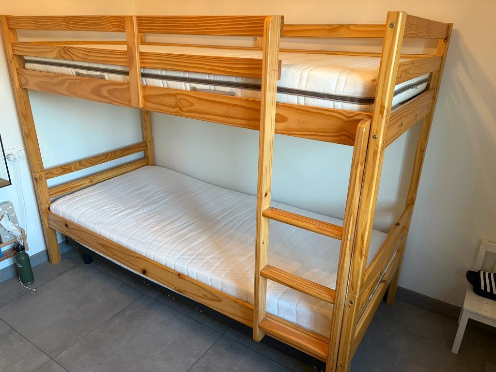 Stapelbed, Huis en Inrichting, Slaapkamer | Bedden, Ophalen, 90 cm, Bruin, Klassiek