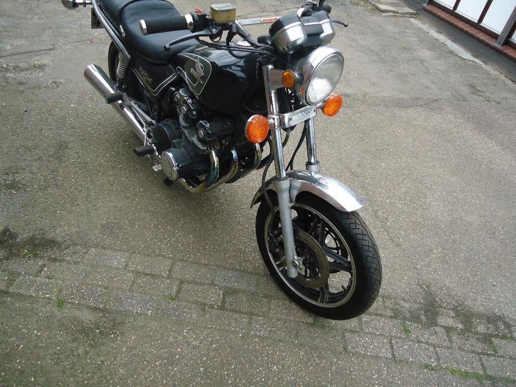 Belle Honda 750 Night Hawk 1982 4 cylindres, Occasion, Plus de 35 kW, 4 cylindres, 750 cm³