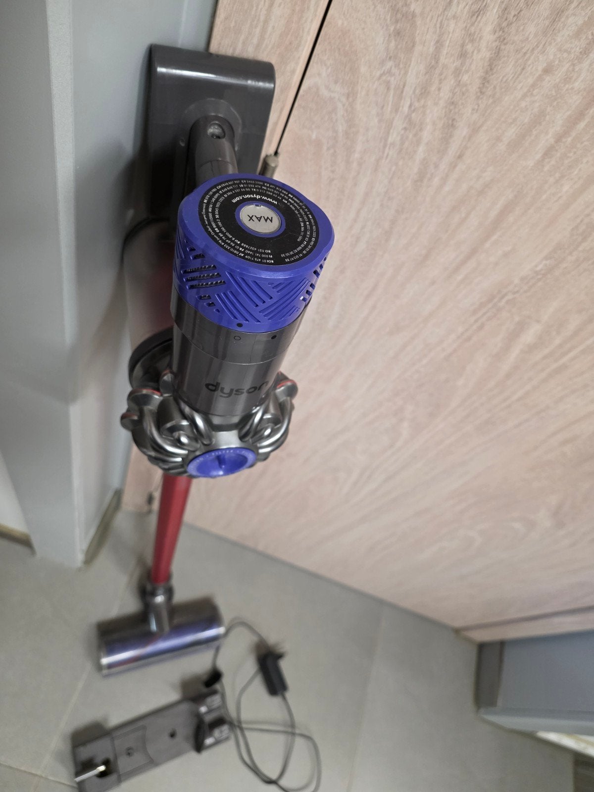 dyson steelstofzuiger V6 total clean, Electroménager, Enlèvement ou Envoi, Aspirateur balai, Dyson