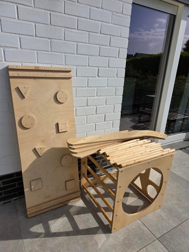Houten klimrek met glijbaan (binnen), Ophalen, Glijbaan