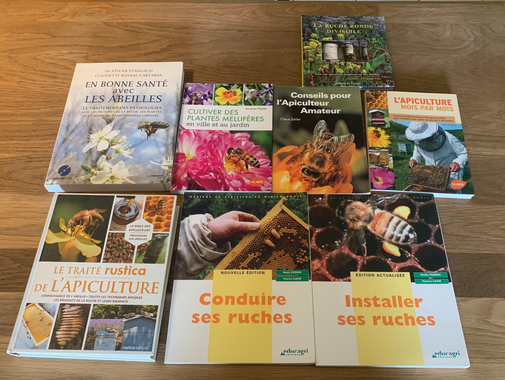 Lot de 8 livres d’apiculture, Boeken, Ophalen, Zo goed als nieuw, Overige soorten
