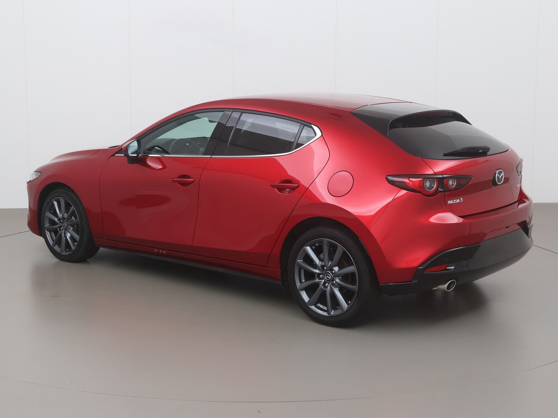 Mazda 3 Hatchback 2.0i e-skyactiv-g hakone (no bose) 122, Autos, Mazda, Rouge, Achat, Entreprise, Boîte manuelle