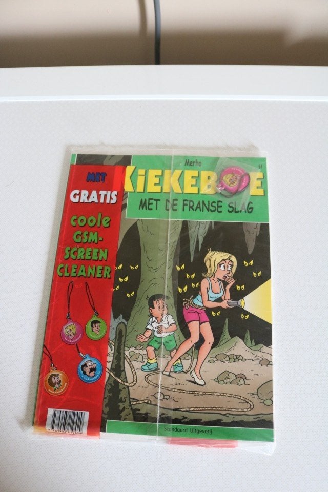 Kiekeboe 51: Met de Franse slag ( sealed+gsm screen cleaner), Boeken, Eén stripboek, Merho, Nieuw, Ophalen of Verzenden