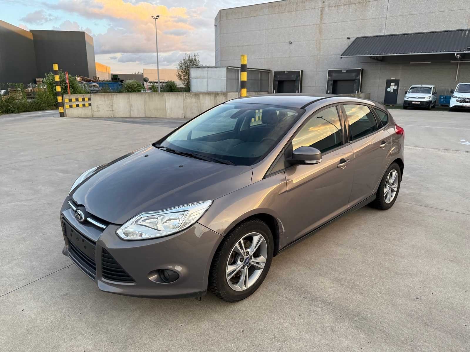FORD - 2013 - FOCUS - Voiture, Autos, Ford, Focus, Euro 5, Achat, Entreprise