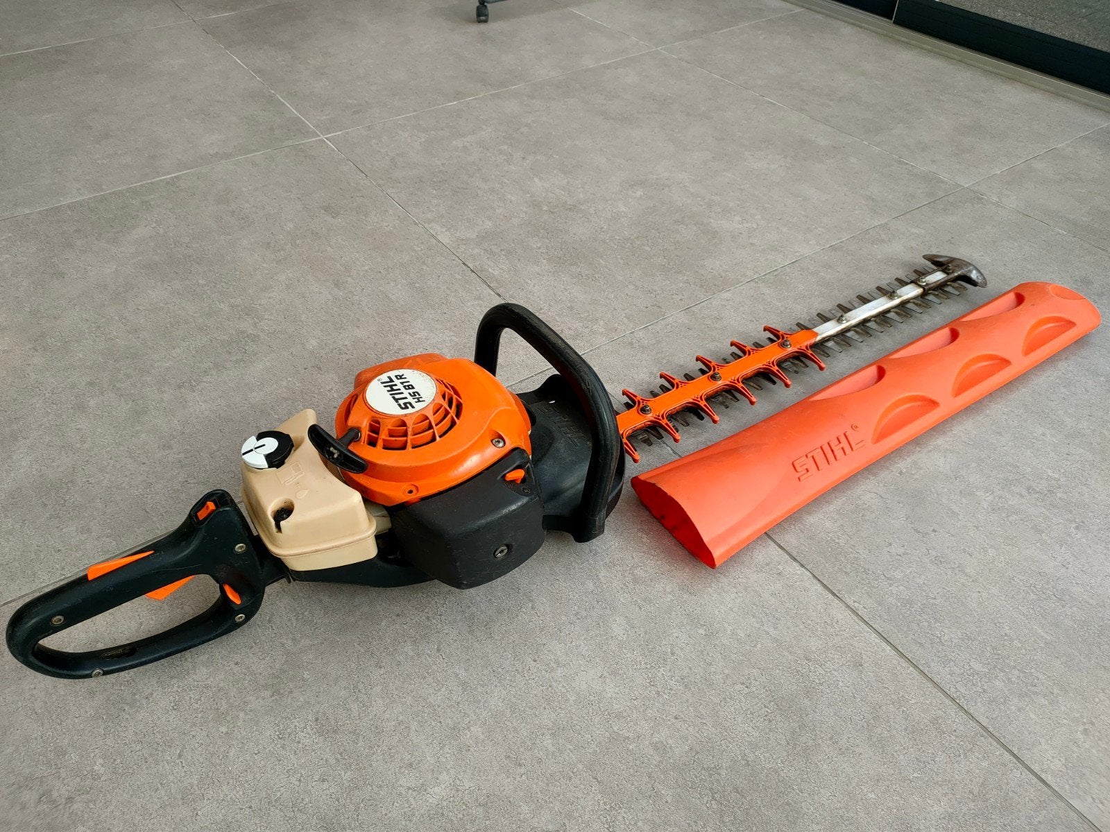 Professionele Stihl HS 81R heggenschaar. In perfecte staat., Tuin en Terras, Ophalen, Zo goed als nieuw