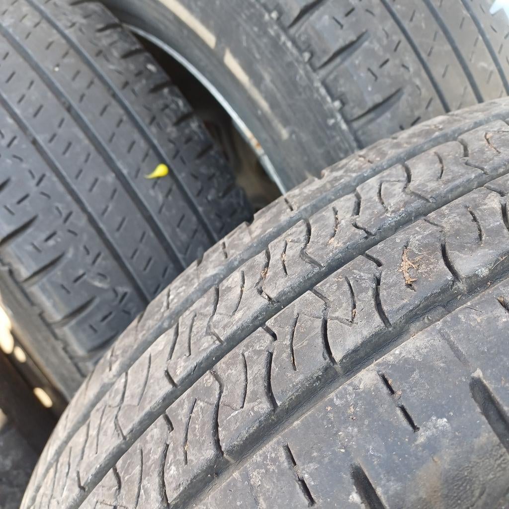 Roue iveco, Enlèvement ou Envoi