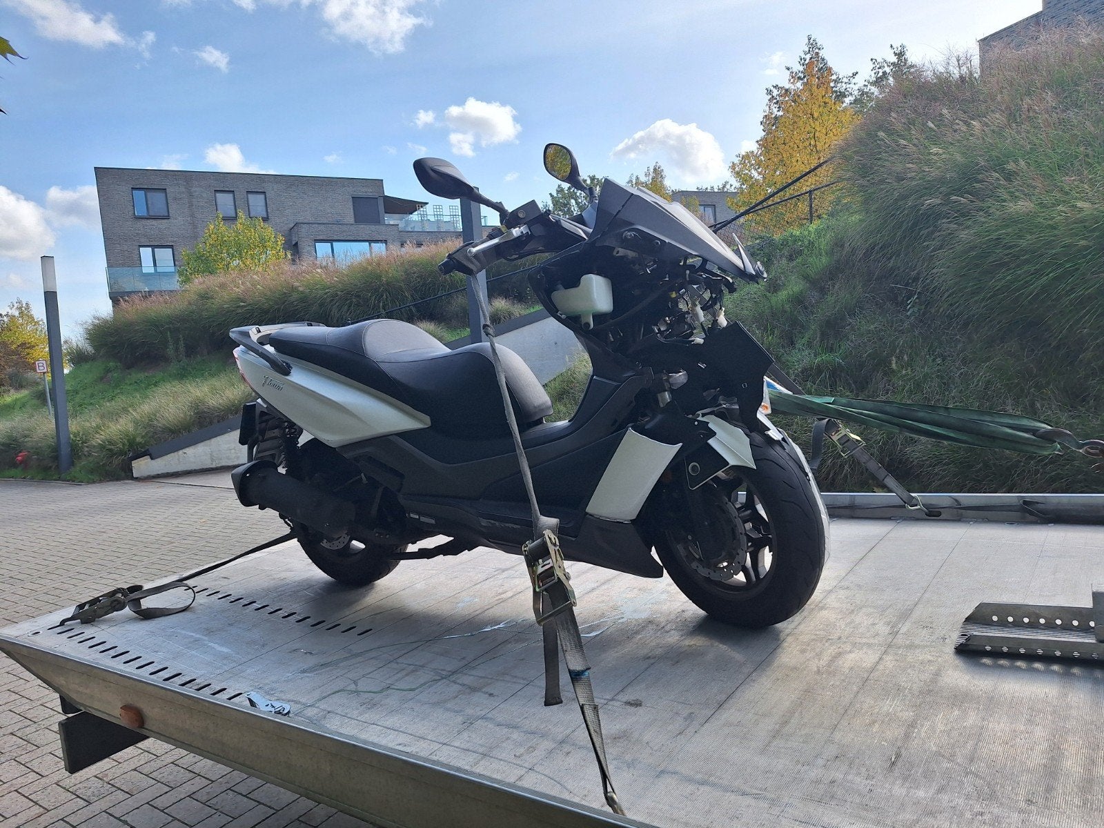 Kymco x town 125cc voor opmaak of onderdelen, Scooter, Jusqu'à 11 kW, Particulier