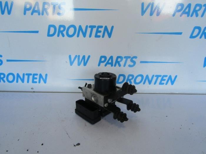 Pompe ABS d'un Volkswagen Jetta, Volkswagen, -, 3 mois de garantie, Utilisé