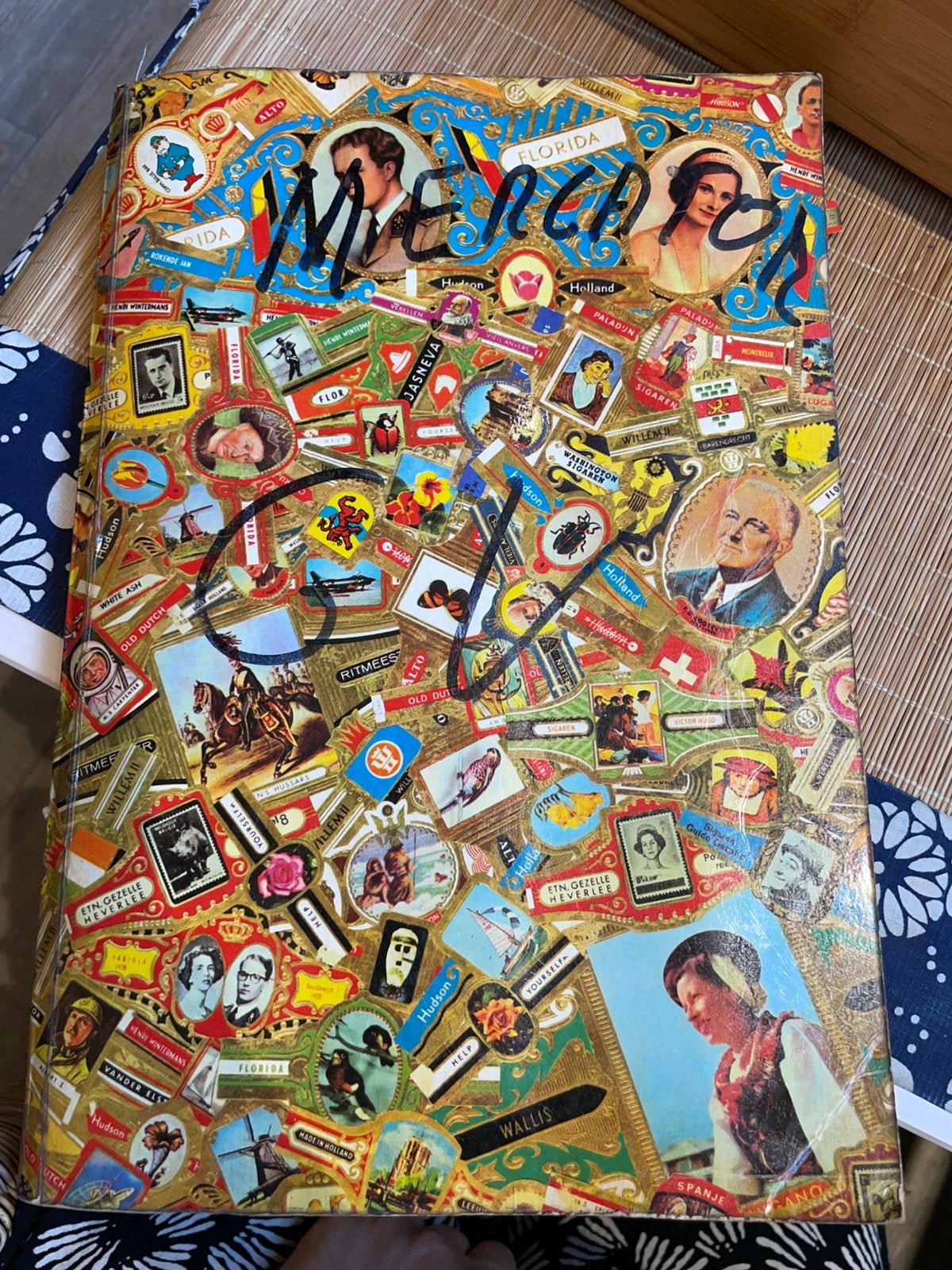 Boek met sigarenbandjes - Van Mercator en  Van Der Elst, Verzamelen, Complete verzamelingen en Collecties, Verzenden