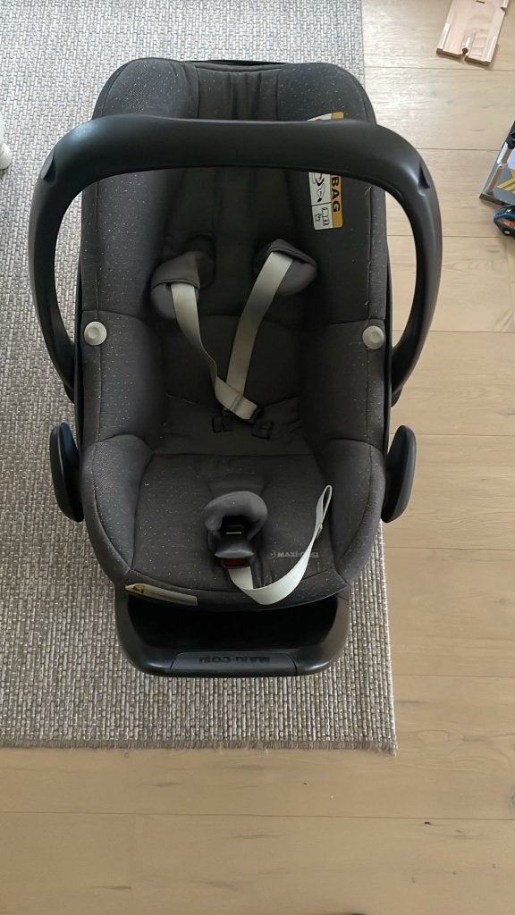 Maxi-cosi + isofix, Enfants & Bébés, 0 à 18 kg, Enlèvement, Utilisé, Isofix
