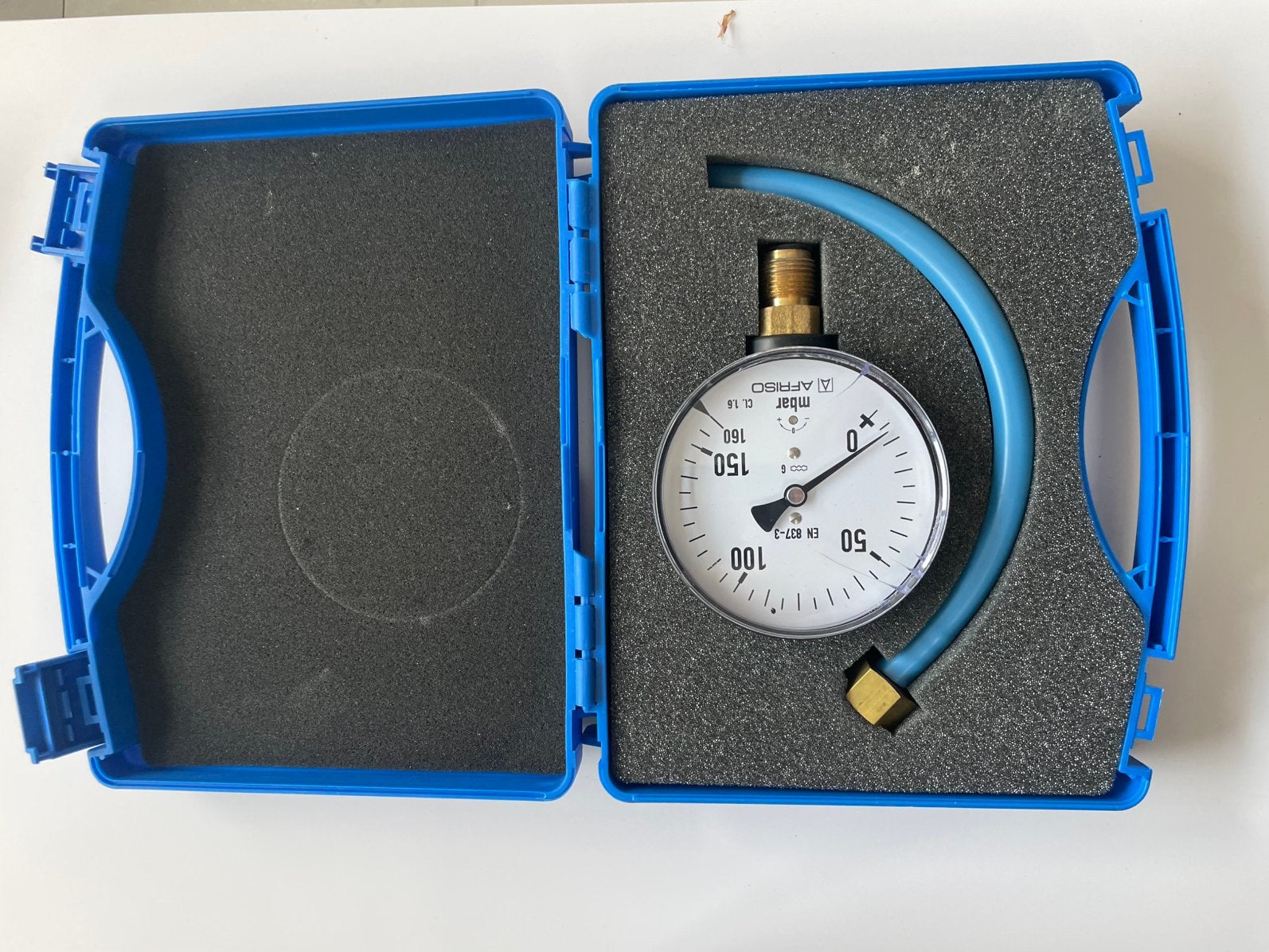 Analoge gasdrukmeter, Ophalen, Zo goed als nieuw