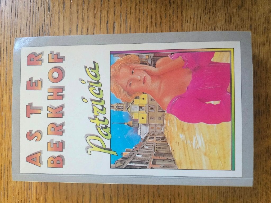 Boek aster berkhof patricia, Boeken, Ophalen of Verzenden, Gelezen, Diverse auteurs