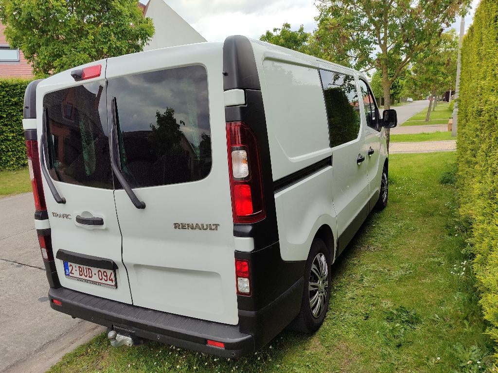 Renault trafic (optie camper), Auto's, Renault, Particulier, Trafic, Achteruitrijcamera, Airconditioning, Parkeercamera, Parkeersensor
