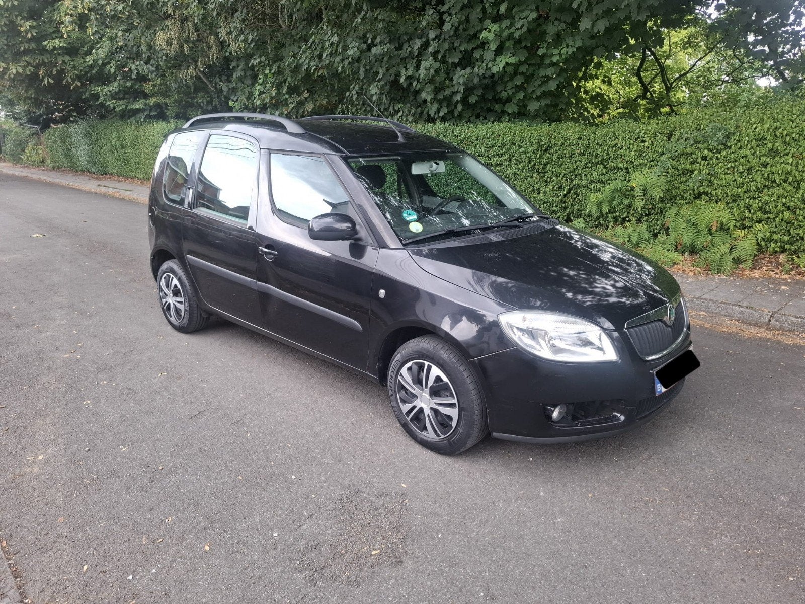 Skoda Roomster 1.4i (Euro 4 Essence) *Climatisation, Auto's, Roomster, Zwart, 1400 cc, Particulier