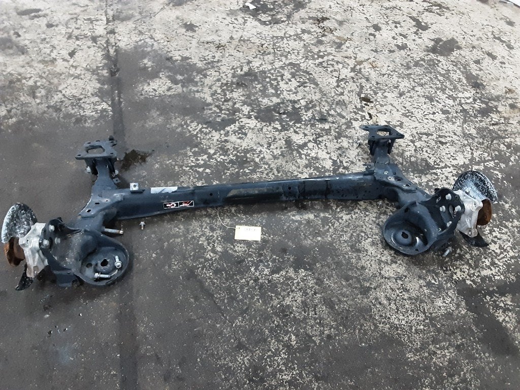 TRAIN ARRIERE Opel Combo Life / Tour (01-2018/-), Opel, Opel Automobile GmbH, Utilisé, Kontakt-opel@opel.com