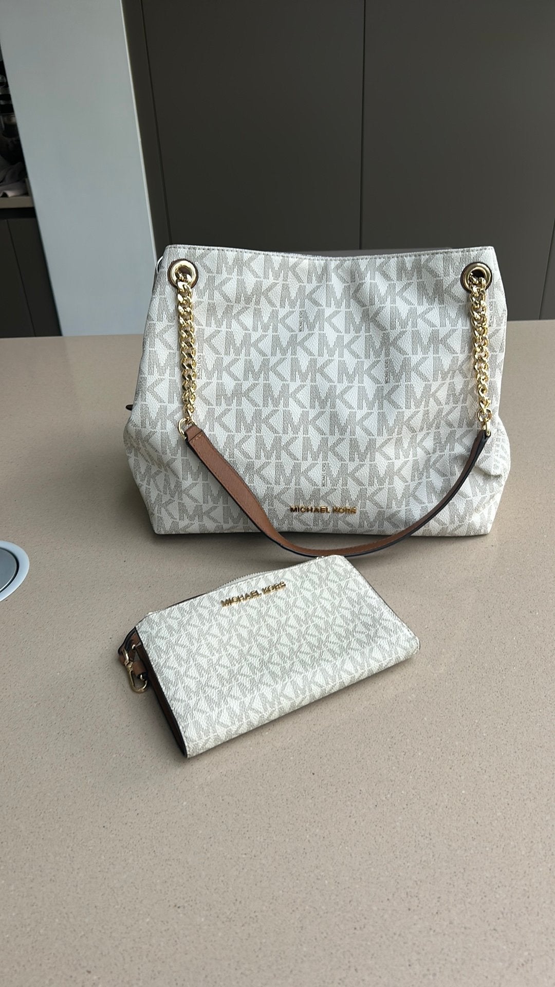 Set Michael Kors handtas en portemonnee, Ophalen, Zo goed als nieuw, Handtas