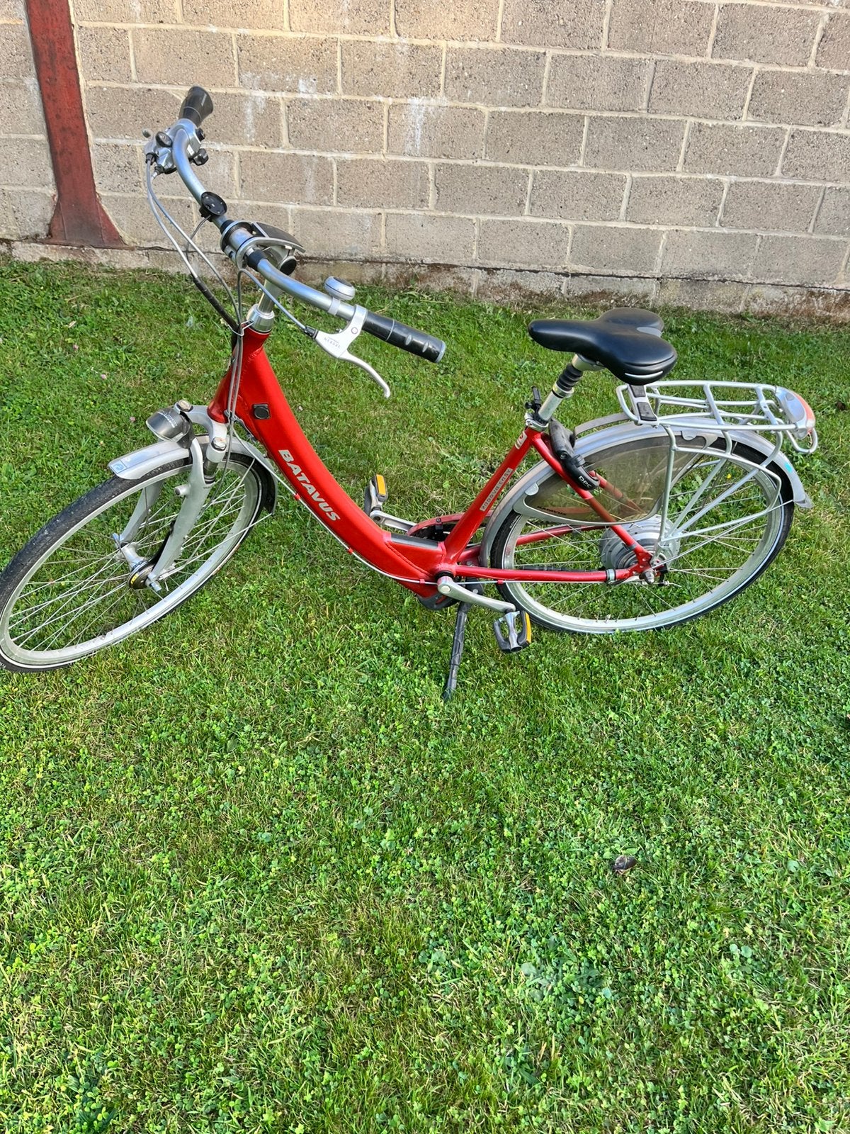 Batavus damesfiets met elektrische, Fietsen en Brommers, Ophalen, Zo goed als nieuw, Batavus