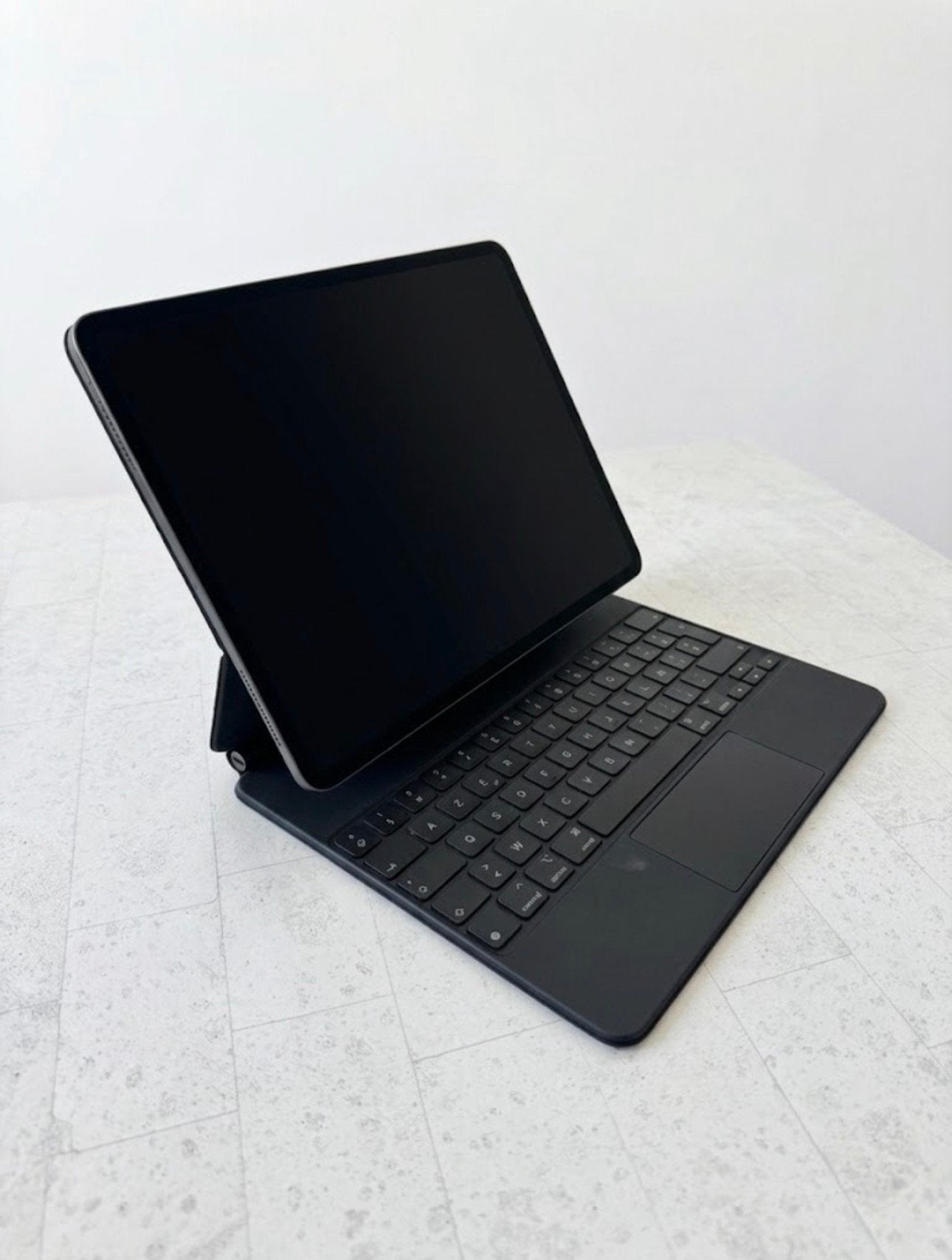 Apple IPad Pro 12,9’’ 256GB avec Magic Keybord, Informatique & Logiciels, Apple iPad Tablettes, Gris, 12 pouces, Enlèvement, Utilisé