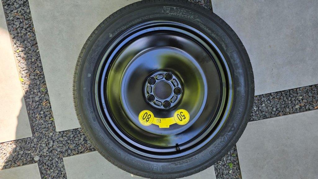 Reservewiel Volvo T125/80 R18 100M, Auto-onderdelen, Banden en Velgen, Ophalen, 18 inch, Nieuw, Band(en)