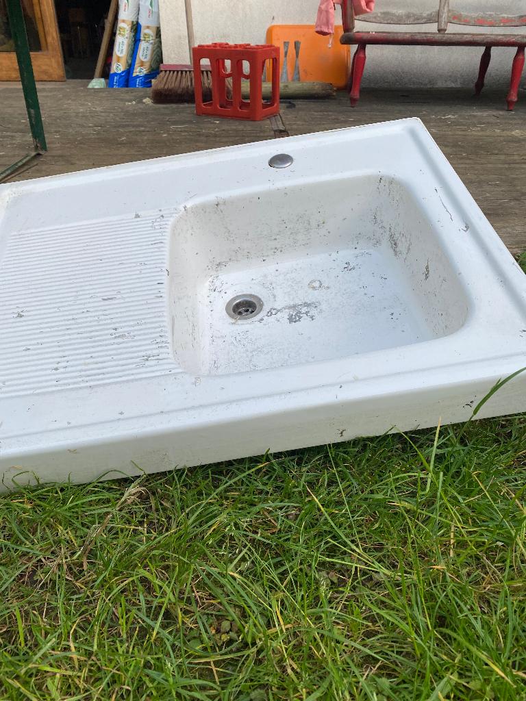 Oude wasbak keramiek, Ophalen
