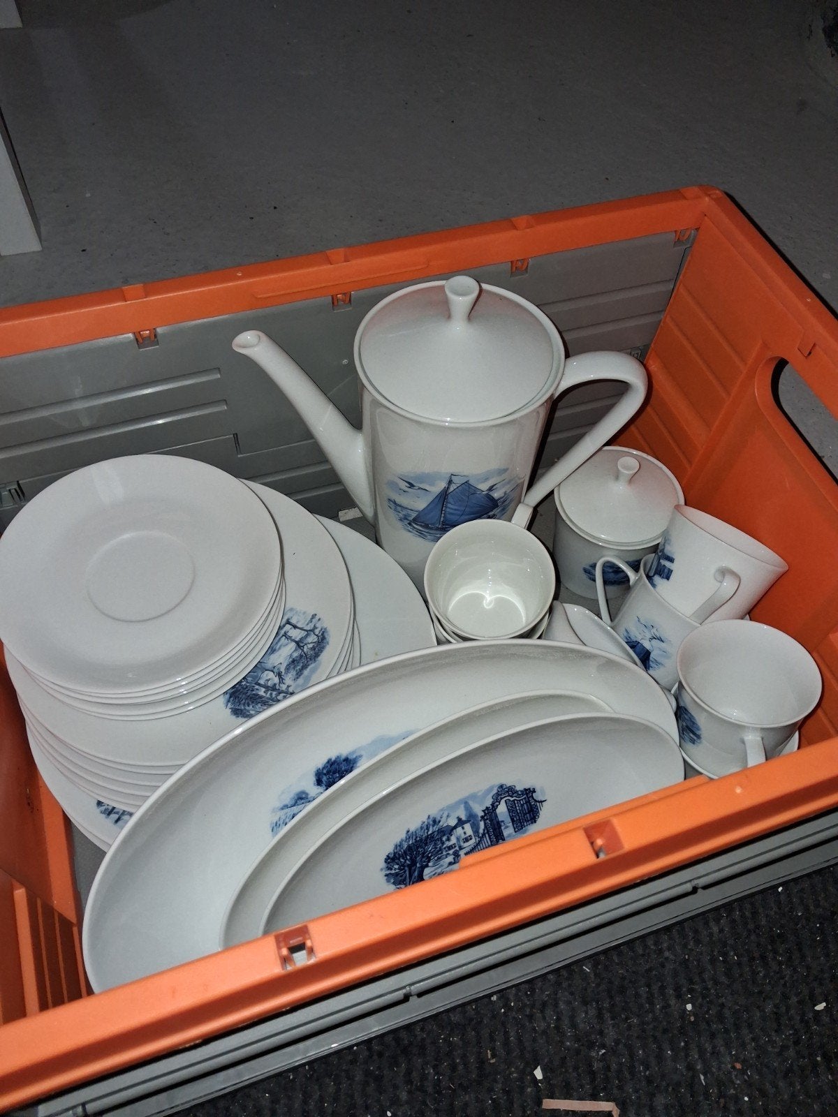 vintage servies, Ophalen