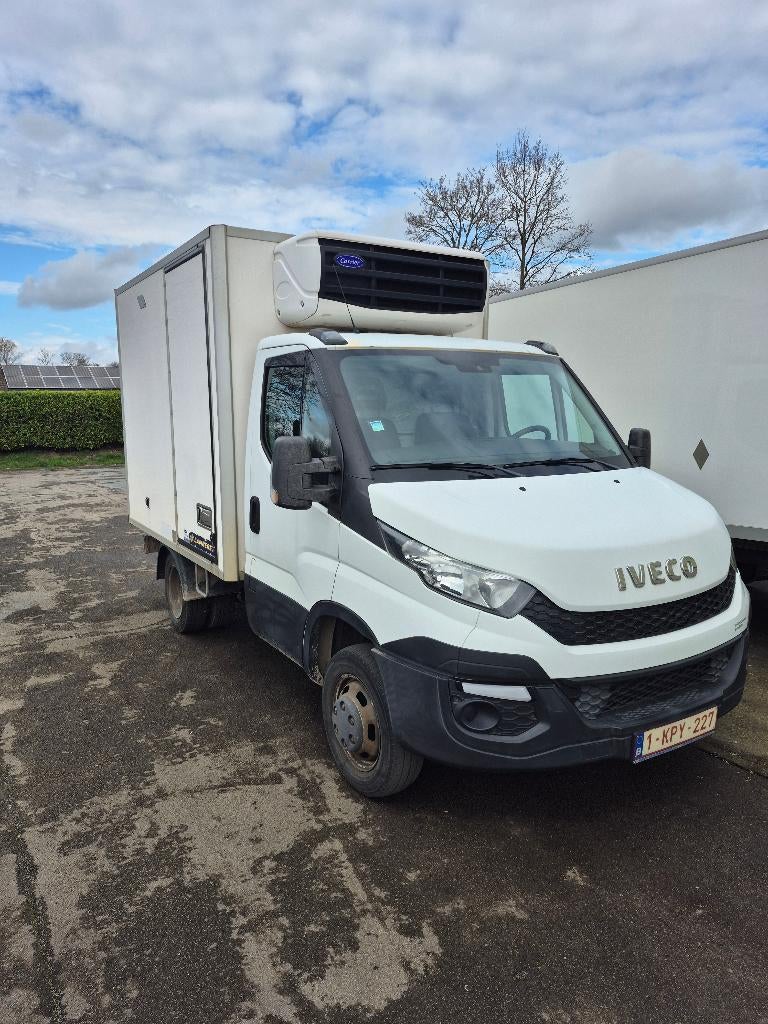 Iveco Daily Diepvries camionette FRIGO, Auto's, Bestelwagens en Lichte vracht, Automaat, Iveco, Wit, Bedrijf