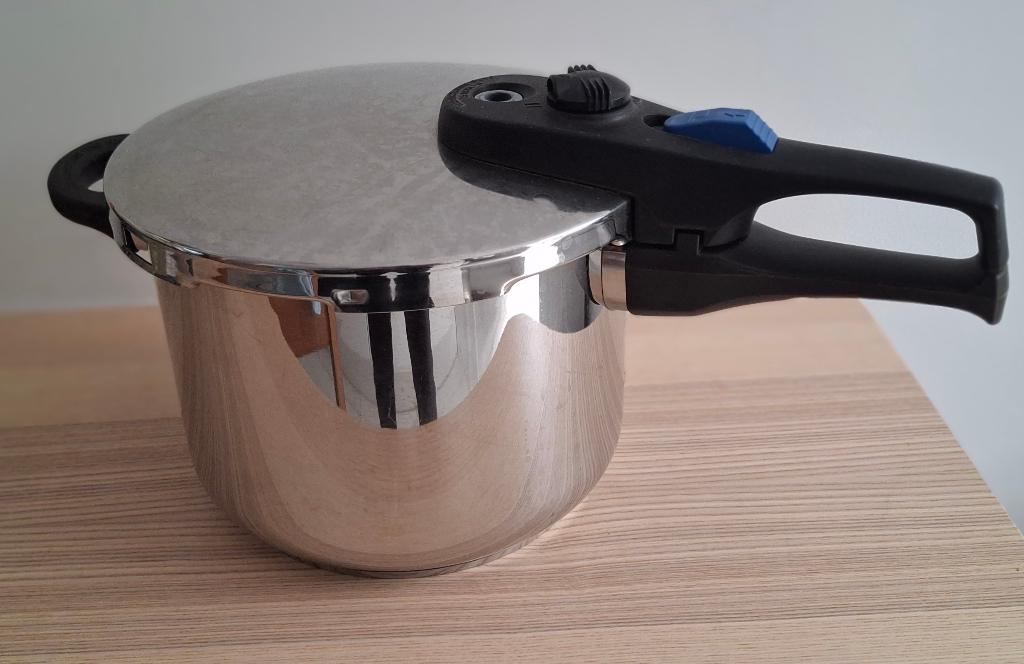 ELO Germany roestvrijstalen snelkookpan van 6 liter, Inox, Zo goed als nieuw, Keramische plaat, Ophalen