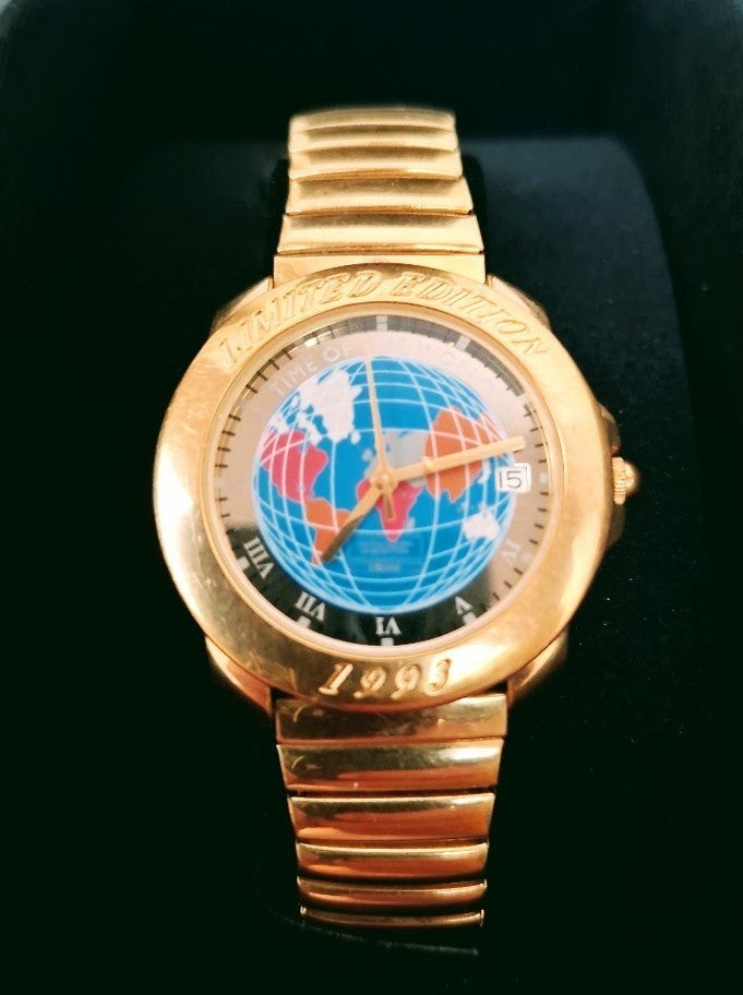 Limited Edition 1993 united colors of Benetton, Montre-bracelet, Autres marques, Utilisé, Acier