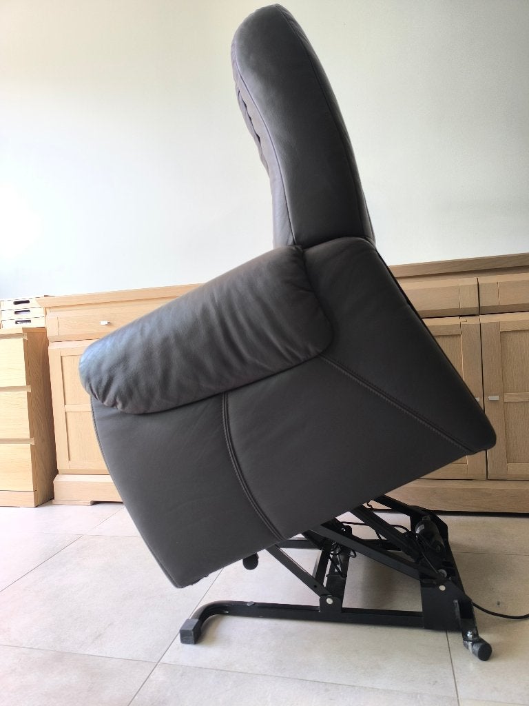 Hukla Fauteuil relax électrique. (Avec fonction debout), Maison & Meubles, Fauteuils, Enlèvement, Utilisé, Cuir