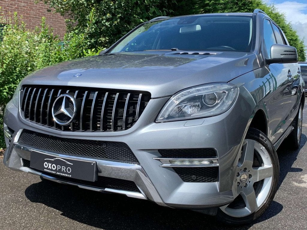Mercedes-Benz M-Klasse ML 250 CDI Pack AMG / Euro 6 / Bi-Xen, Autos, Mercedes-Benz, Cuir, Achat, Euro 6, Entreprise
