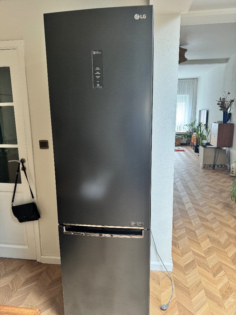 Magnifique réfrigérateur LG à vendre, Avec compartiment congélateur, 160 cm ou plus, Comme neuf, Enlèvement