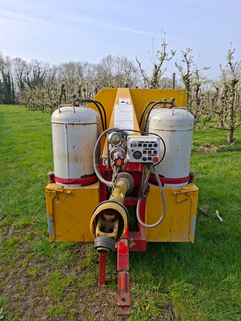 Frostbuster, Enlèvement, Culture de fruits
