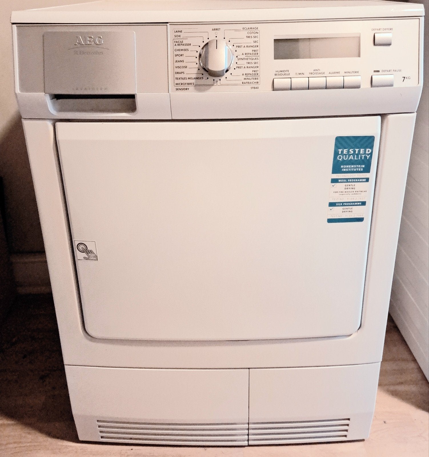 droogkast condens merk AEG, Elektronische apparatuur, Droogkasten, Ophalen, Anti-kreukfase, 8 tot 10 kg, Zo goed als nieuw