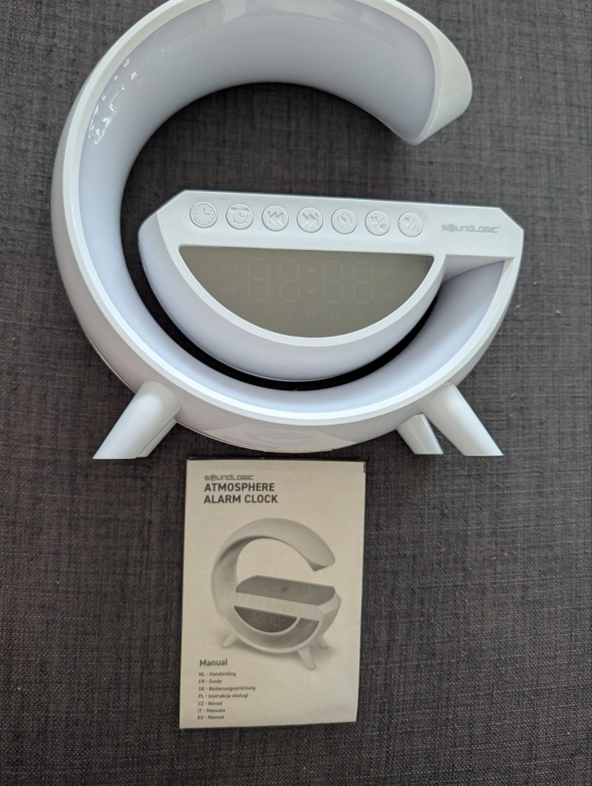 sound logic wekker met licht en draadloos opladen gsm, Ophalen