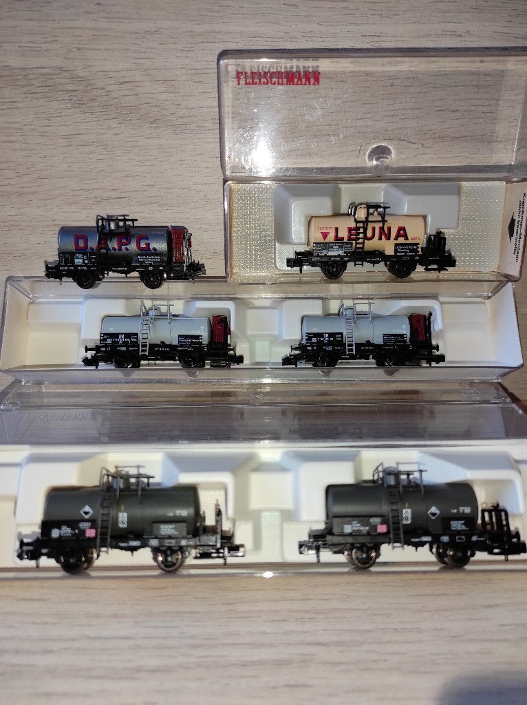 Fleischmann 6 Wagons - échelle N, Enlèvement ou Envoi, Utilisé, Wagon, Fleischmann